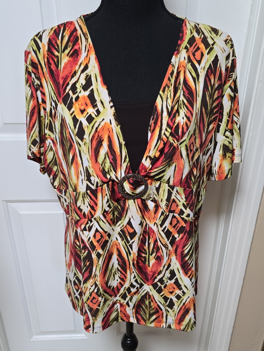 JM Collection Vibrant Abstract Print V-Neck Top Size XL